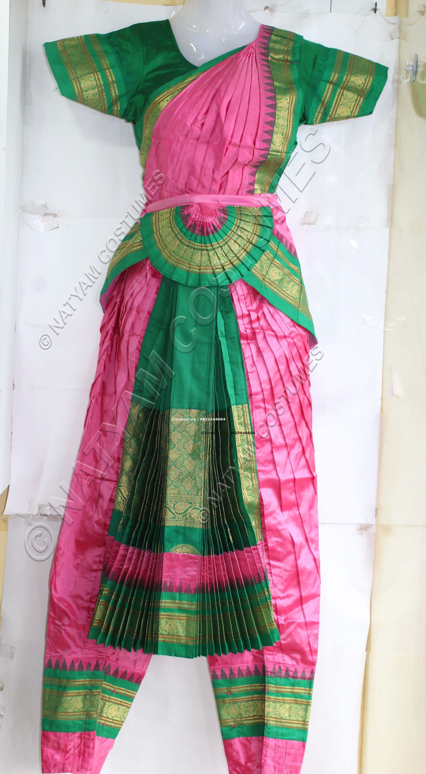 Bharatanatyam dress