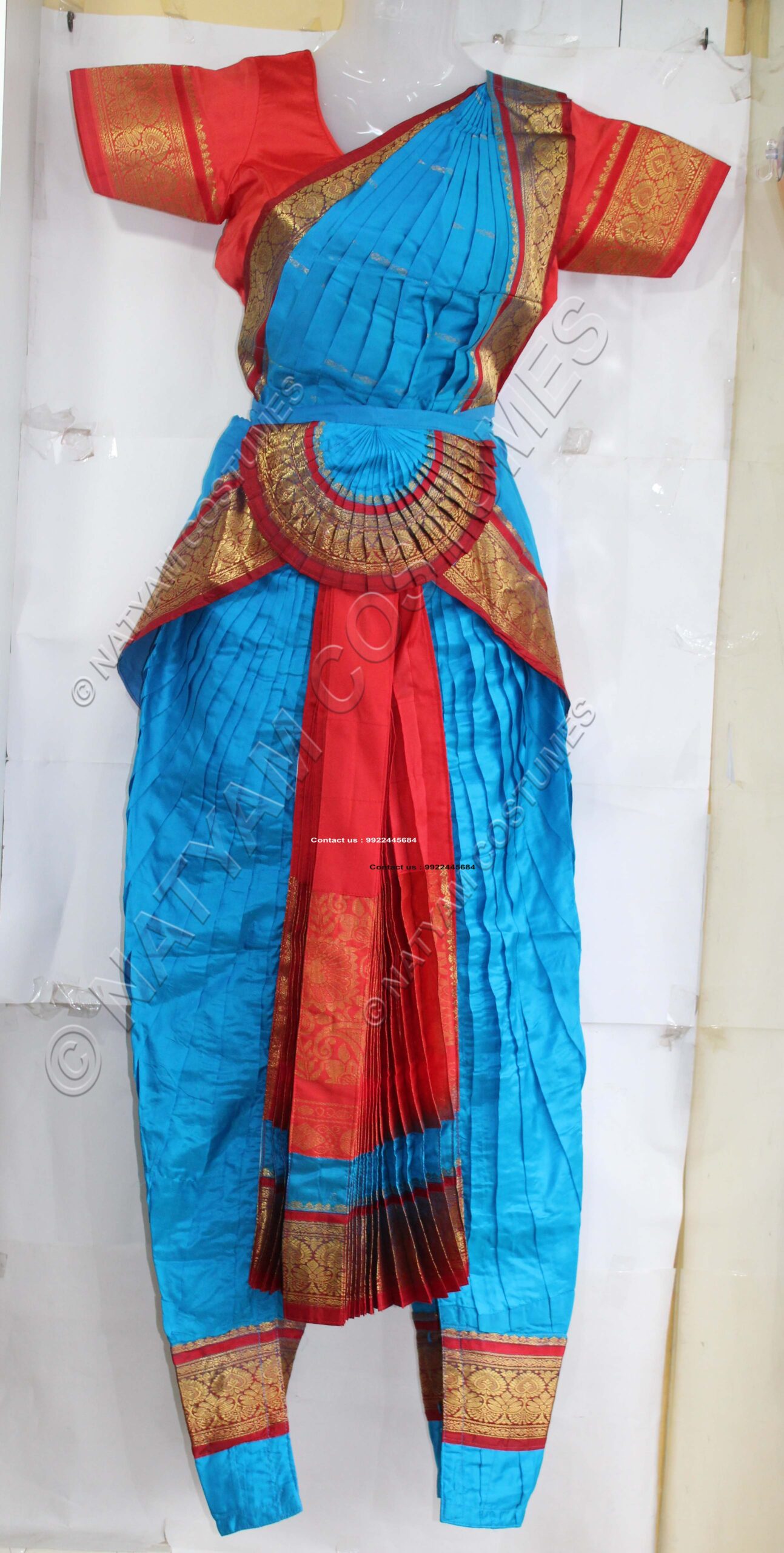 Bharatanatyam dress